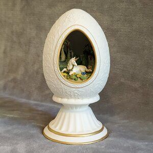 Vintage 1987 Franklin Mint The Enchanted Garden of Romance Unicorn Egg Detailed